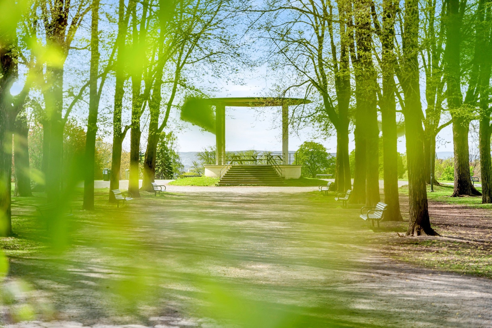 Kort vei til idylliske Torshovparken med sittegrupper, friområder, hundepark og lekeplasser. Et populært samlingspunkt. Galleribilde