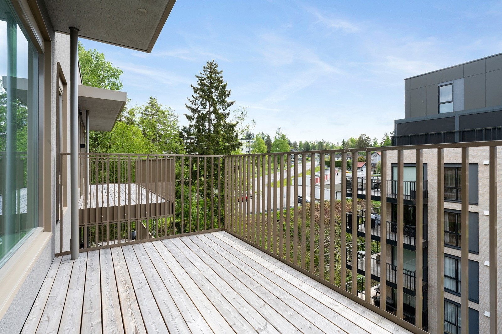 Her kan det skapes enda en sosial sone, med plass til både utemøbøbler og grill. Galleribilde