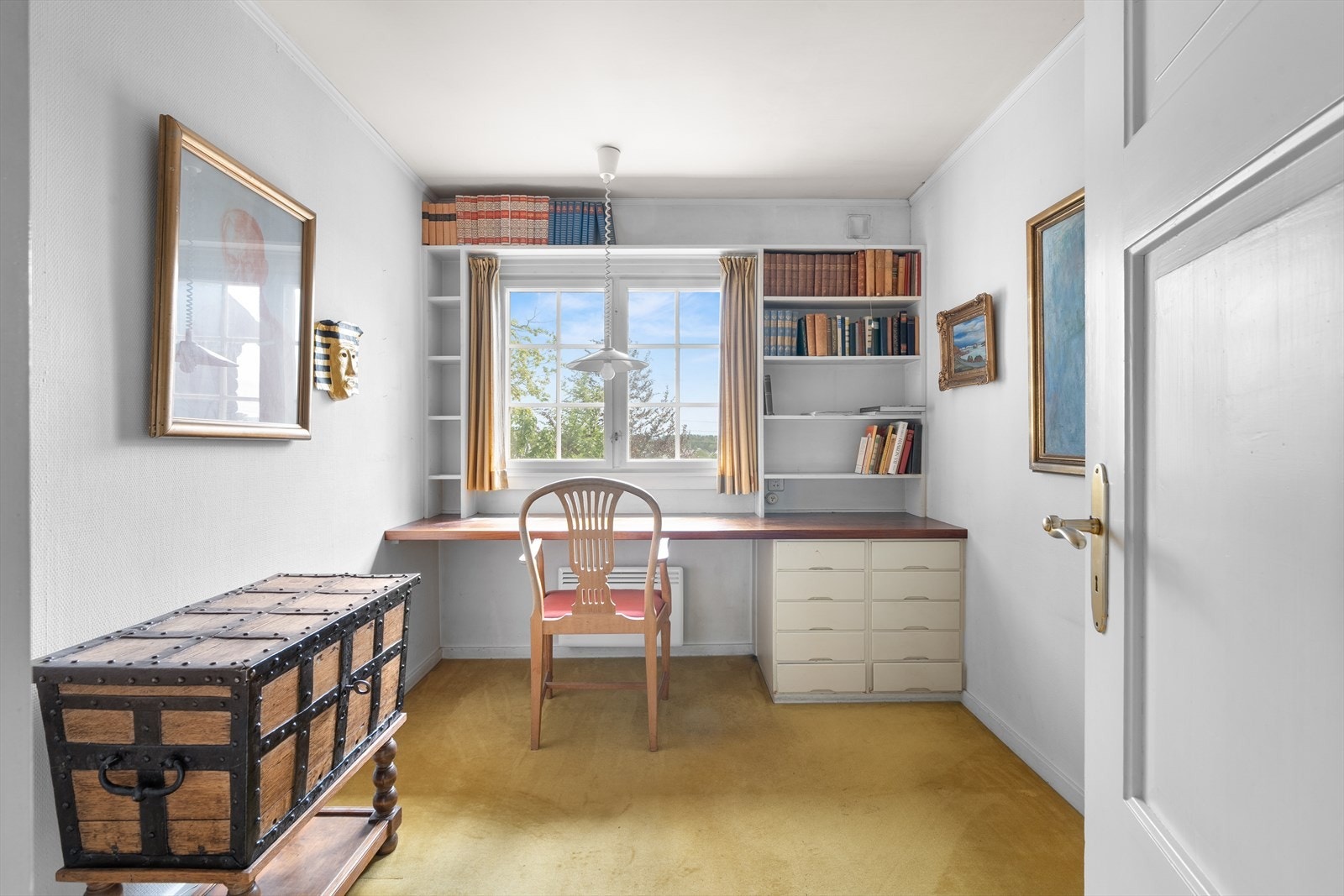 Et av flere soverom i hovedhuset, nr 17 Galleribilde