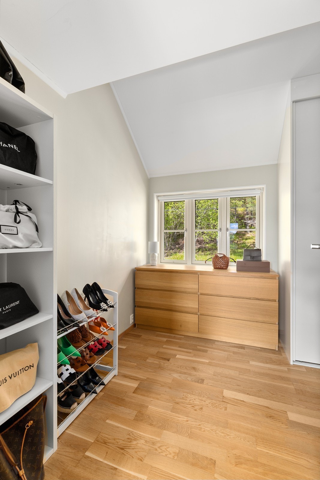 Soverom som i dag brukes som omkledningsrom Galleribilde