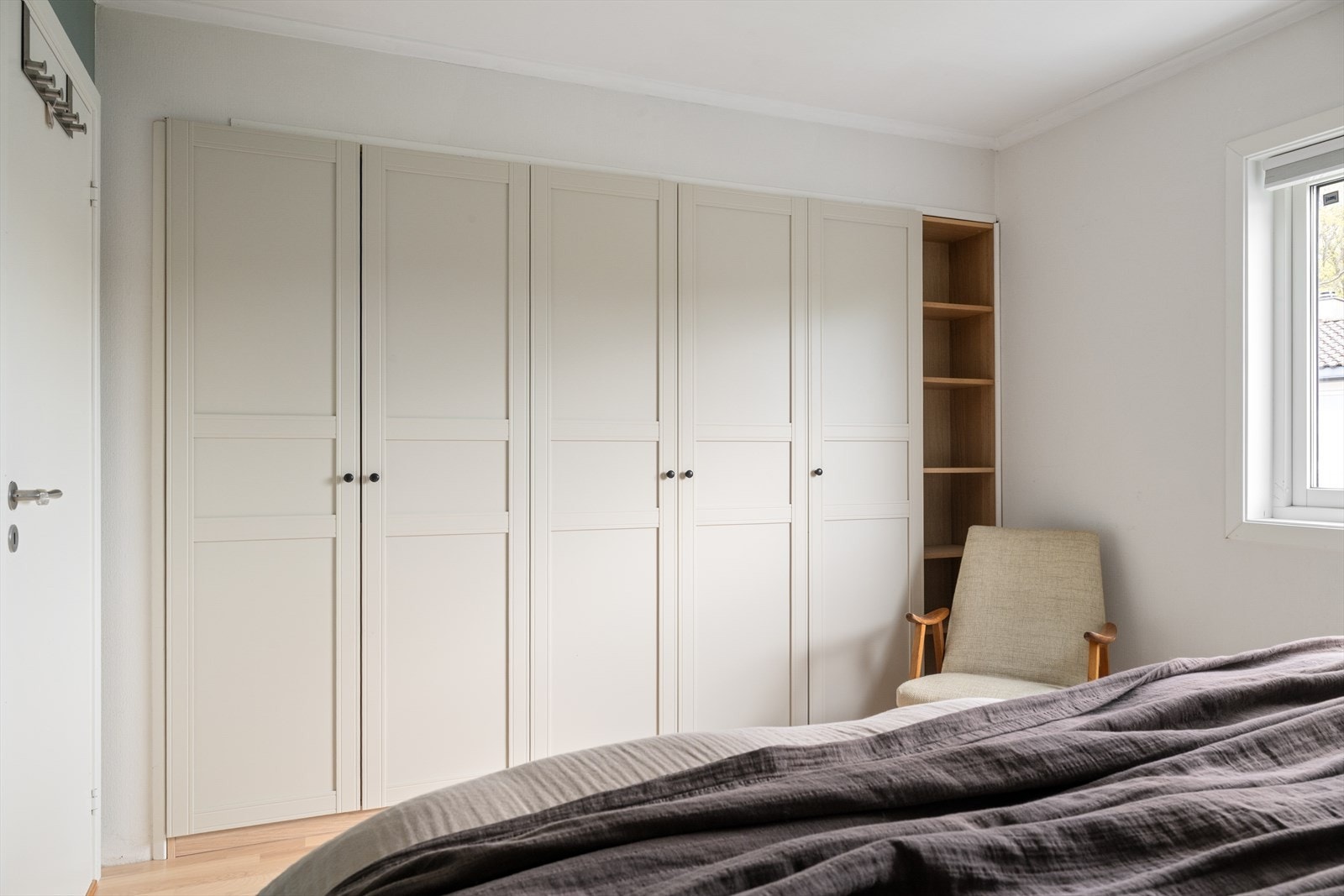 Her er det god garderobe plass. Galleribilde