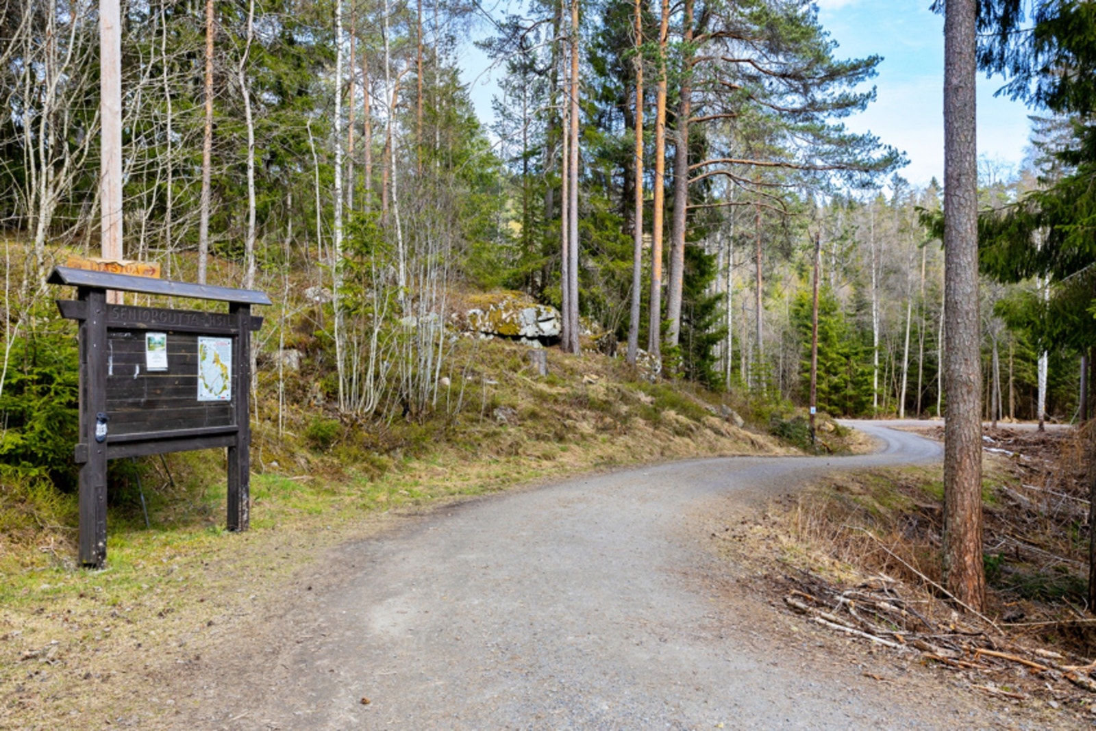 Liastua er et populært utfartssted kun 20 minutter unna til fots og videre inn i Gjelleråsen om ønskelig Galleribilde