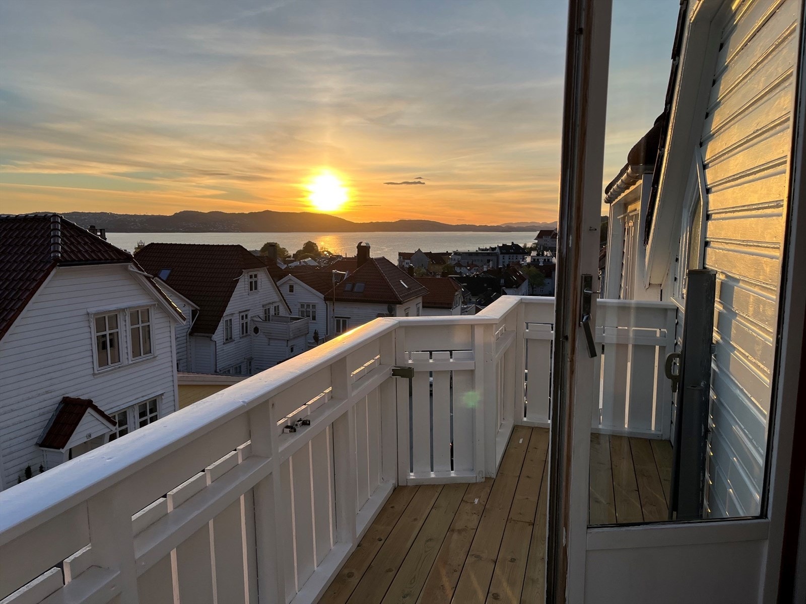En solnedgang i mai Galleribilde