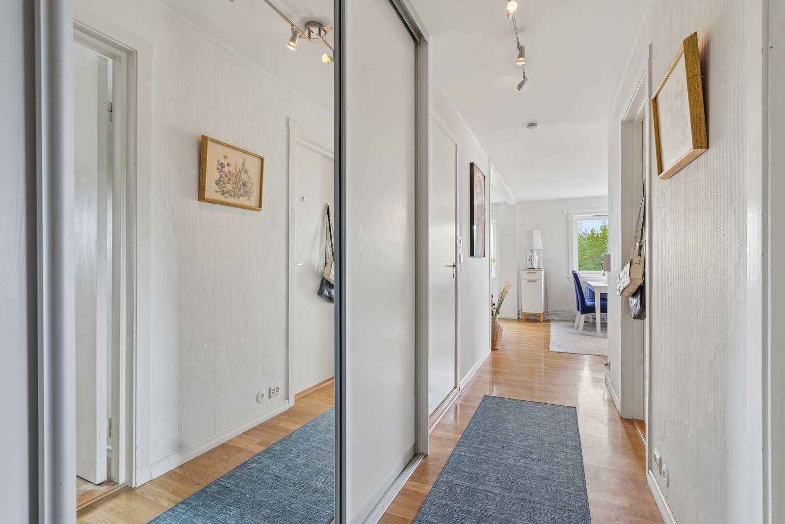 Hall Galleribilde