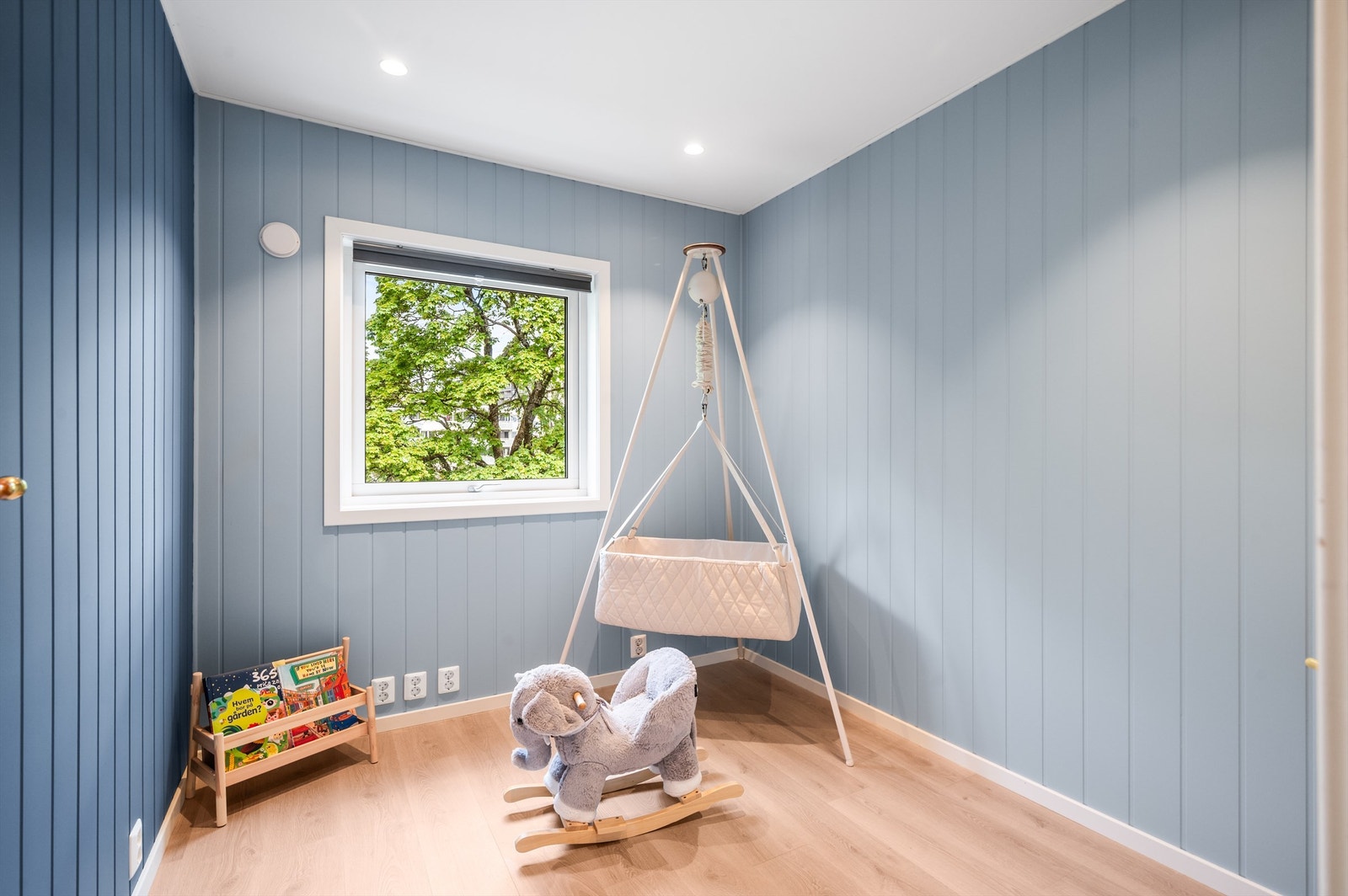 Også det tredje soverommet egner seg godt som barnerom eller gjesterom. Galleribilde