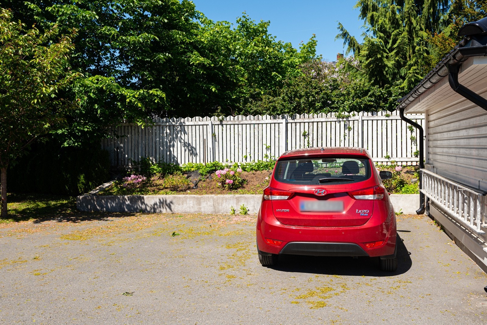 3 stk gjesteparkeringer Galleribilde