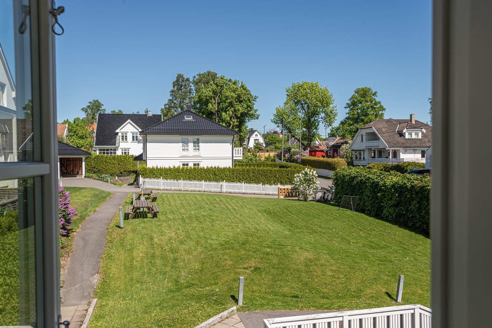 Utsikt til fellesareal fra 2. etasje Galleribilde
