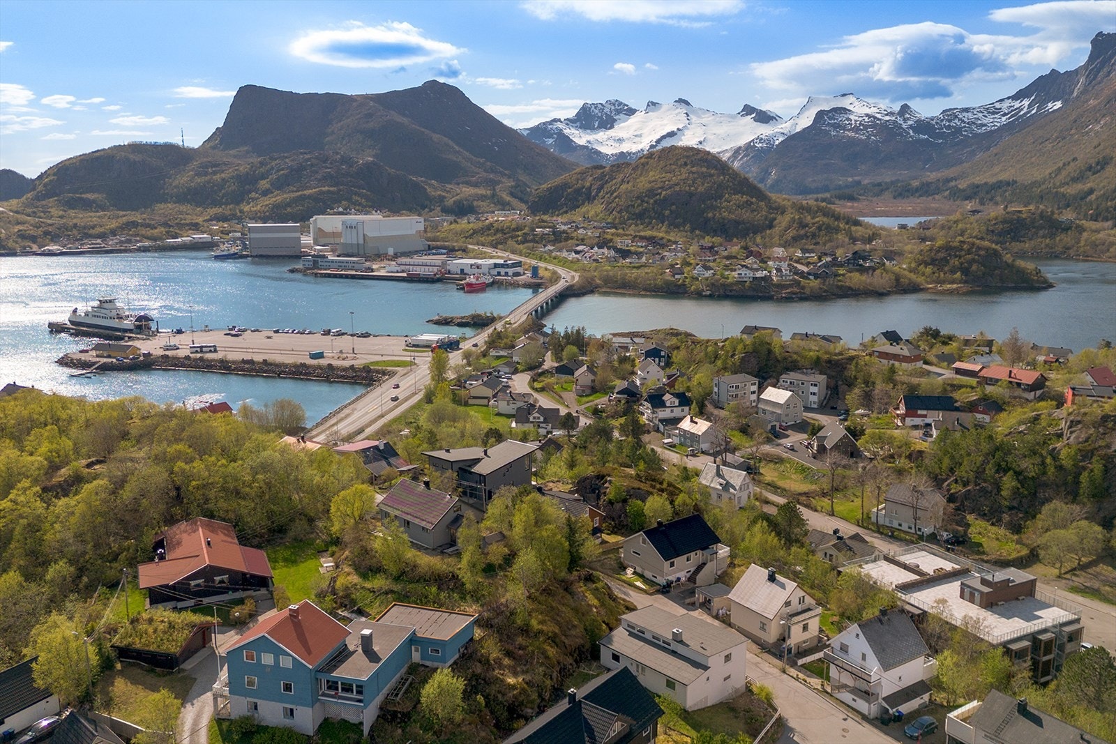 Fra boligen har man panoramautsikt Galleribilde