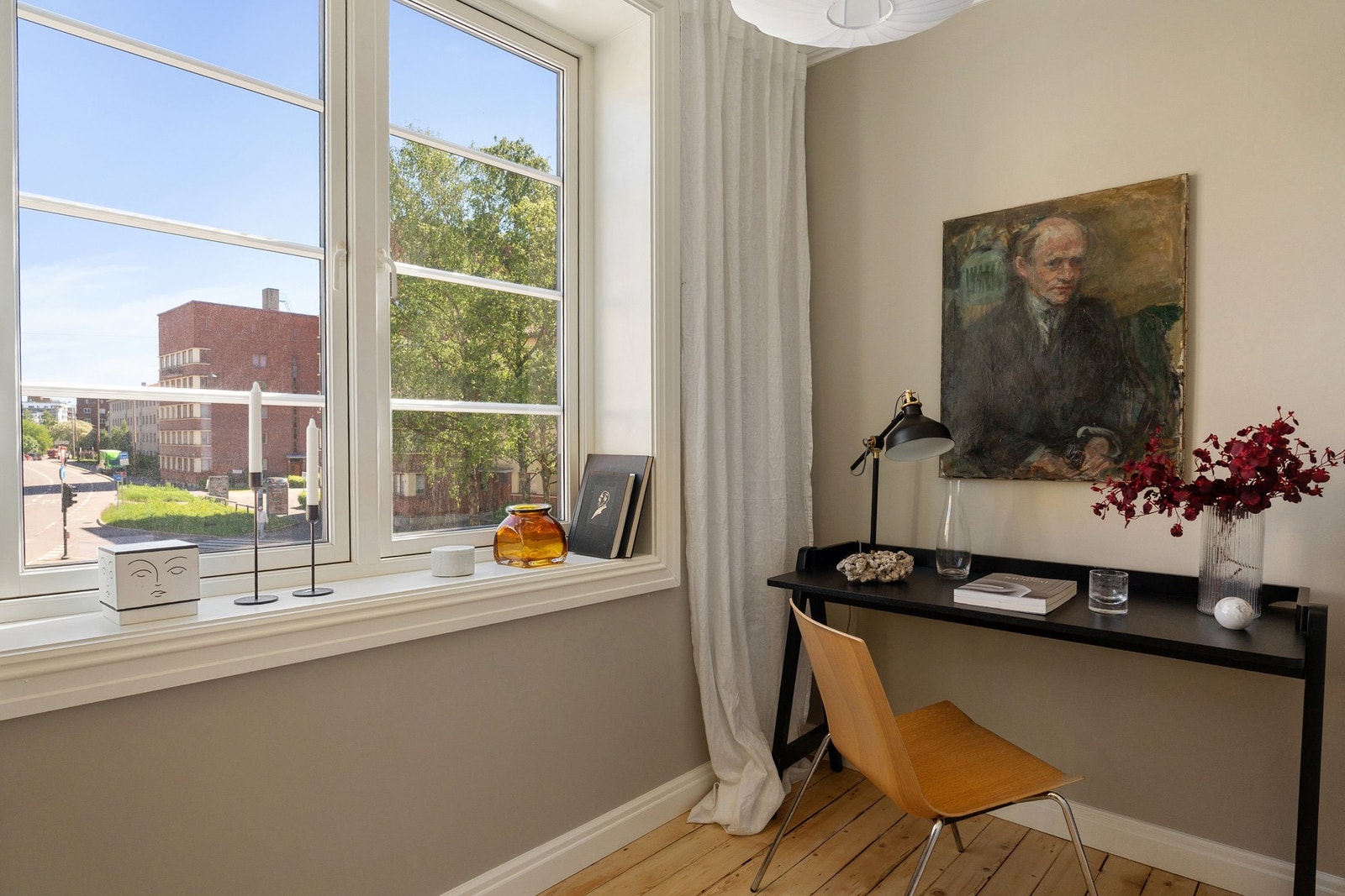 Gjesterom med fritt og usjenert utsyn. Galleribilde