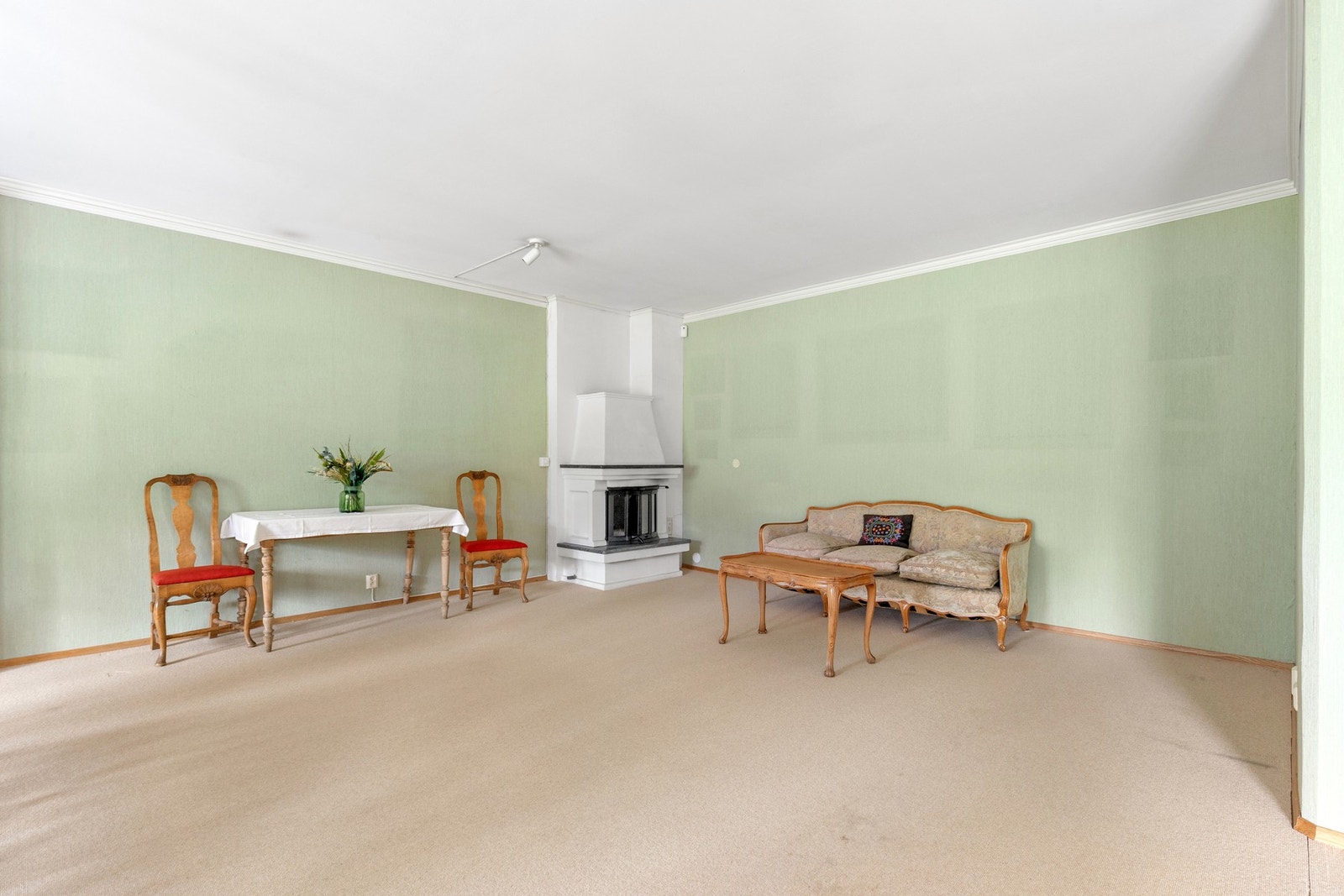 Det er god plass til sofagruppe. Galleribilde