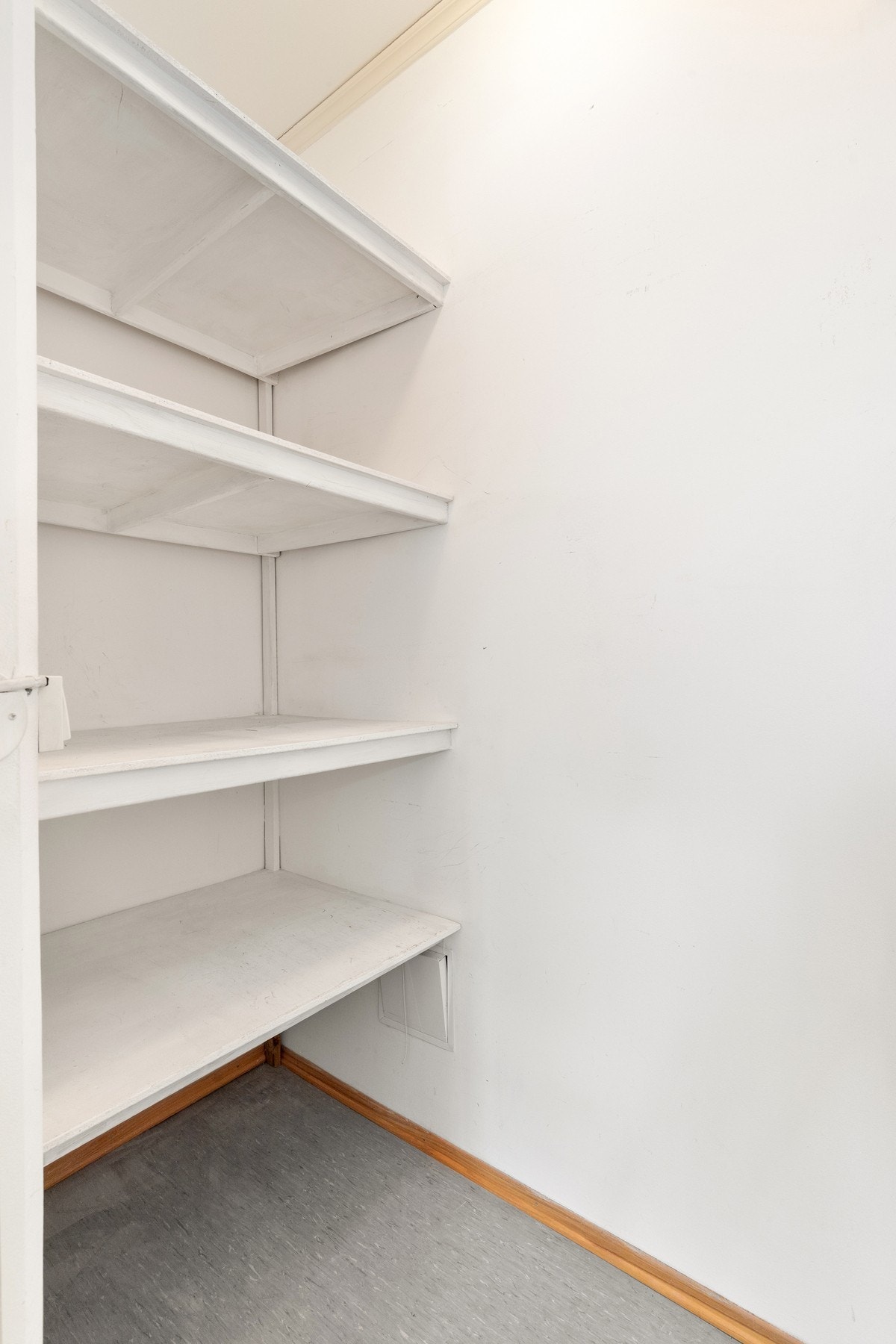 Bod i tilknytning til hovedsoverommet. Galleribilde