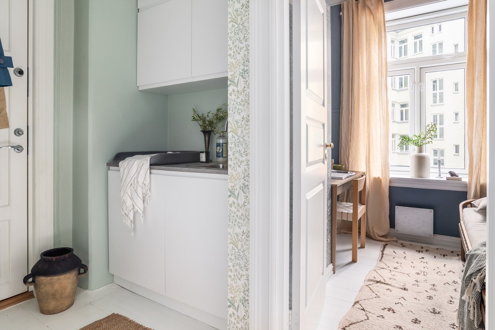 Her er det opplegg og plass til vaskemaskin. Galleribilde