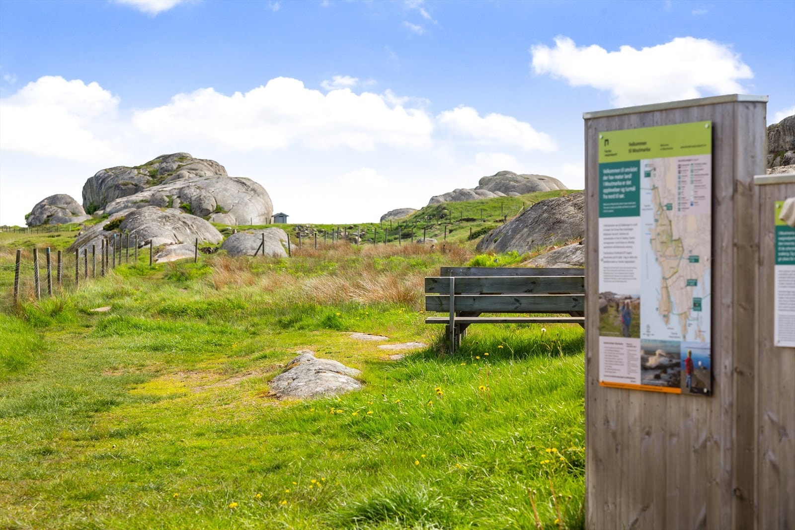 Eiendommen har umiddelbar nærhet til Færder nasjonalpark, med flotte turmuligheter. Galleribilde