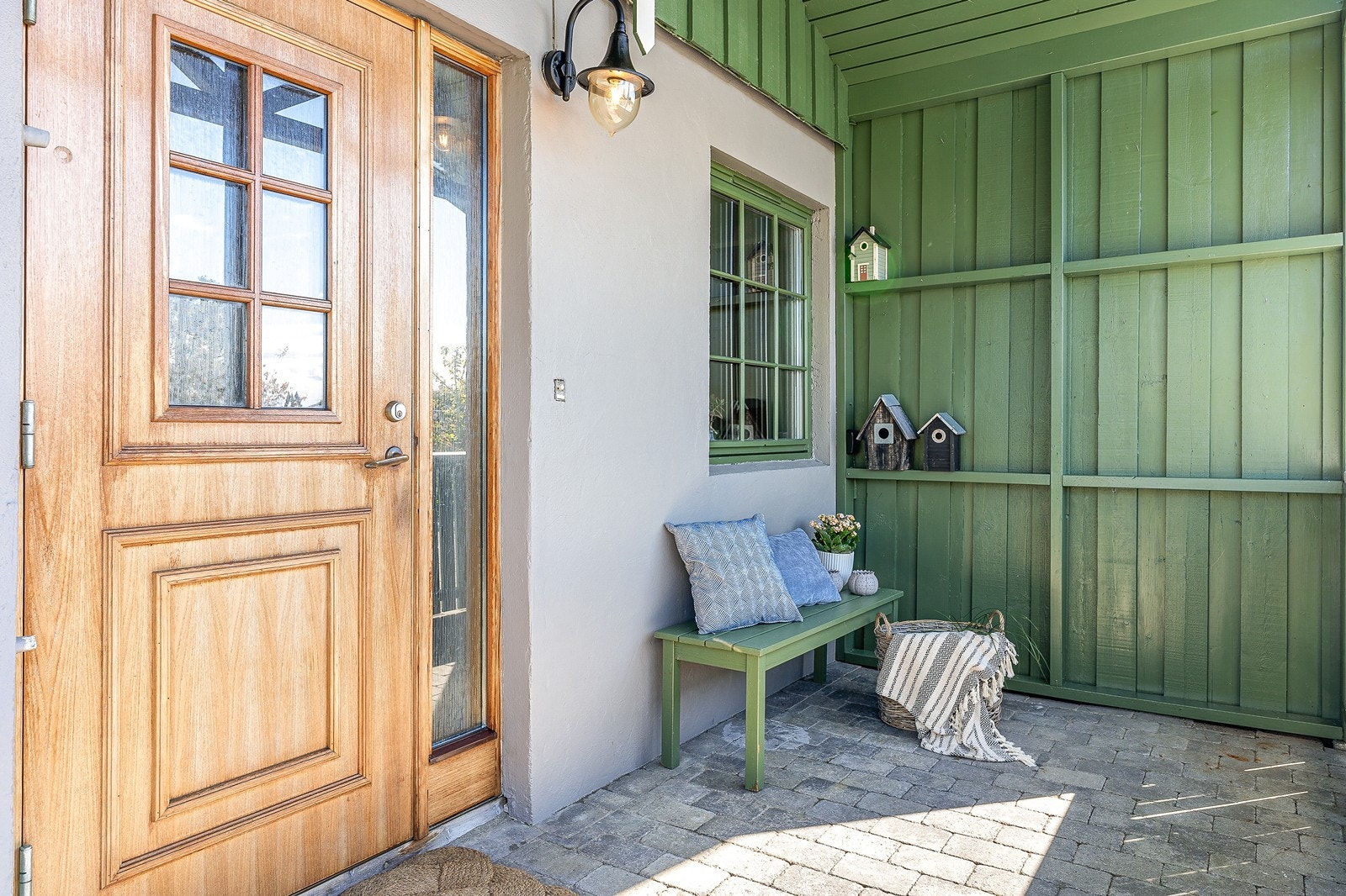 Overbygget inngangsparti Galleribilde