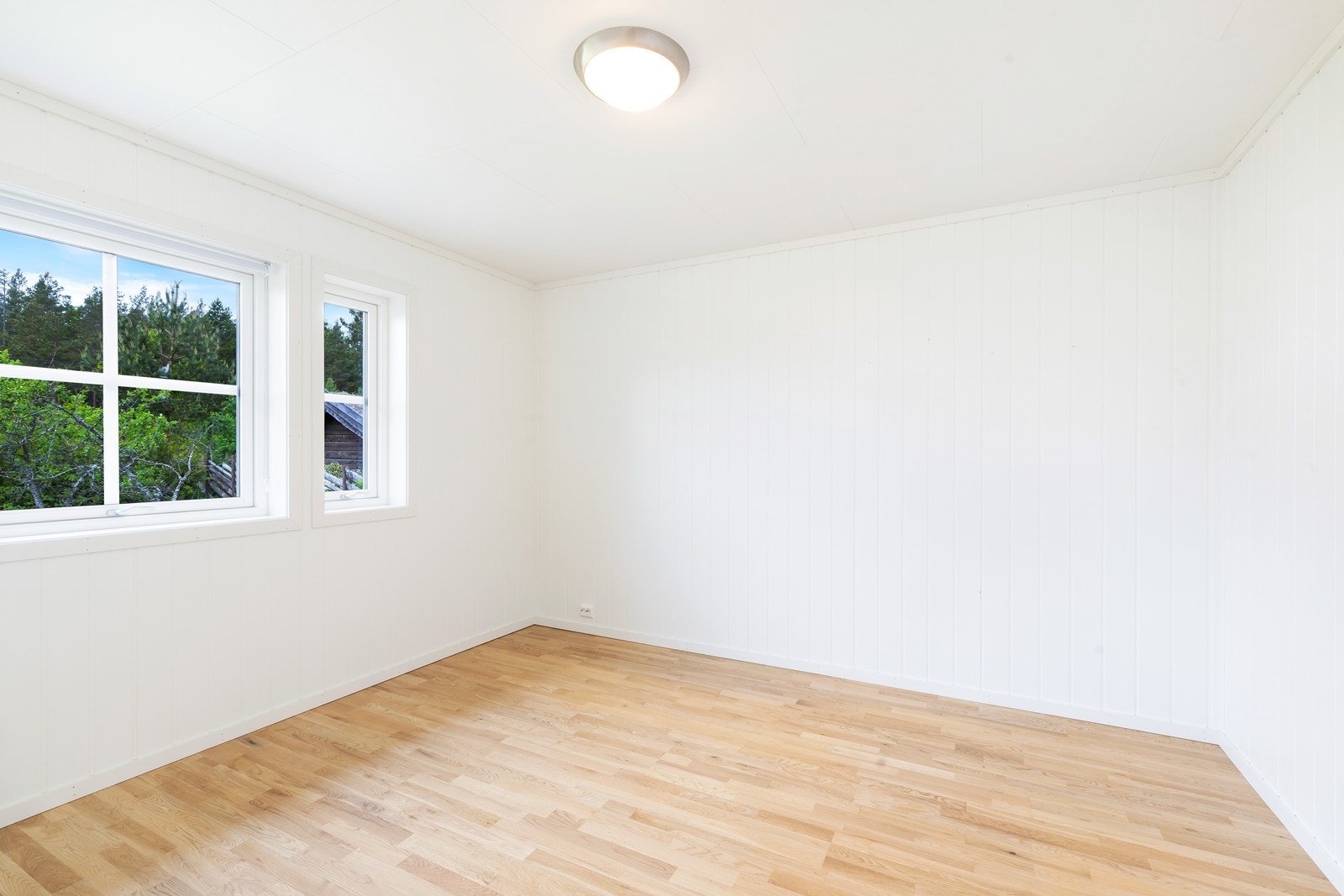 Soverom med god plass til senger og garderobe. Galleribilde