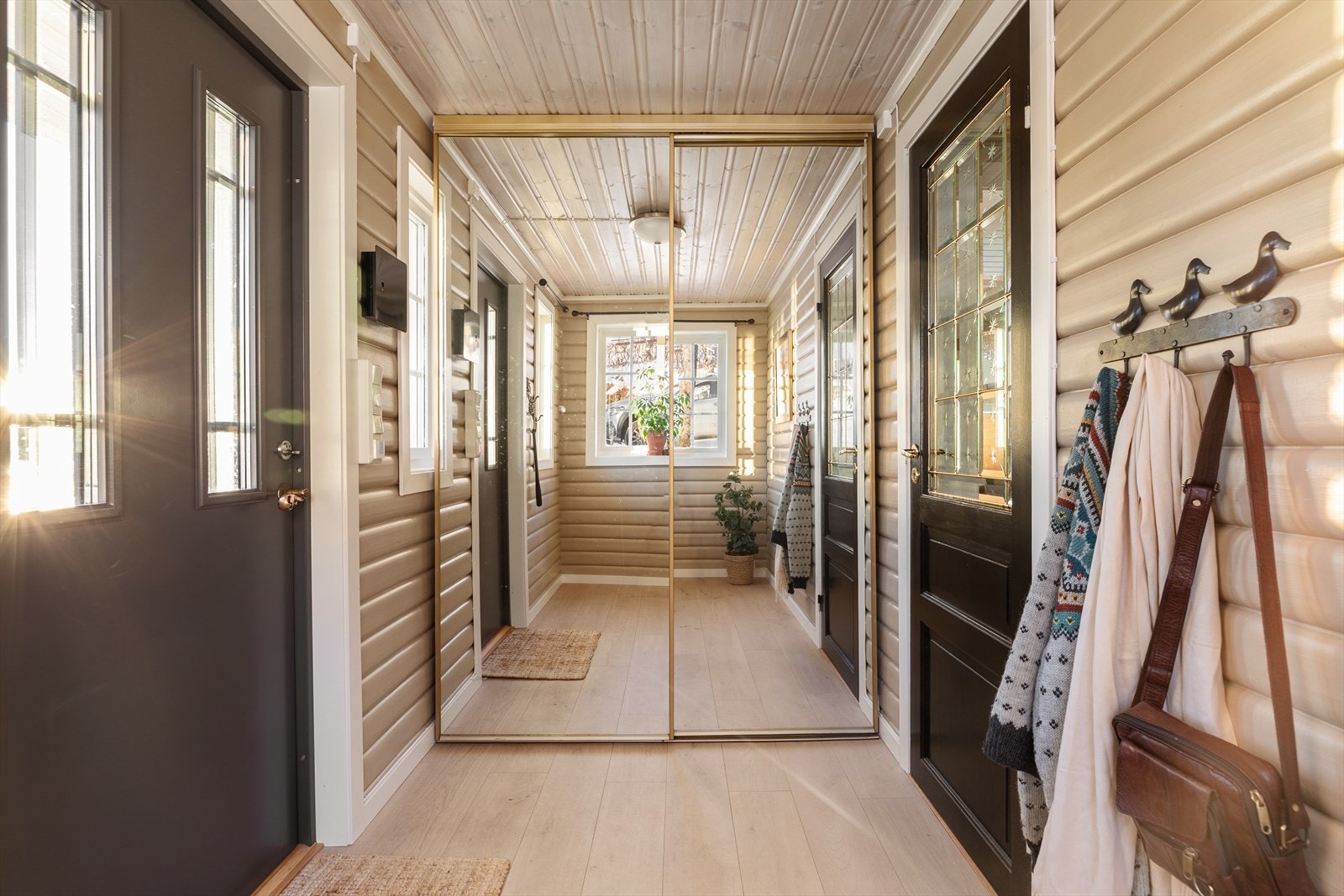 Skyvedørsgarderobe Galleribilde