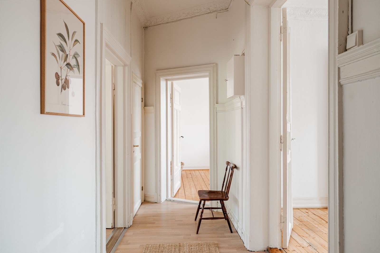 Inngangsparti. Galleribilde