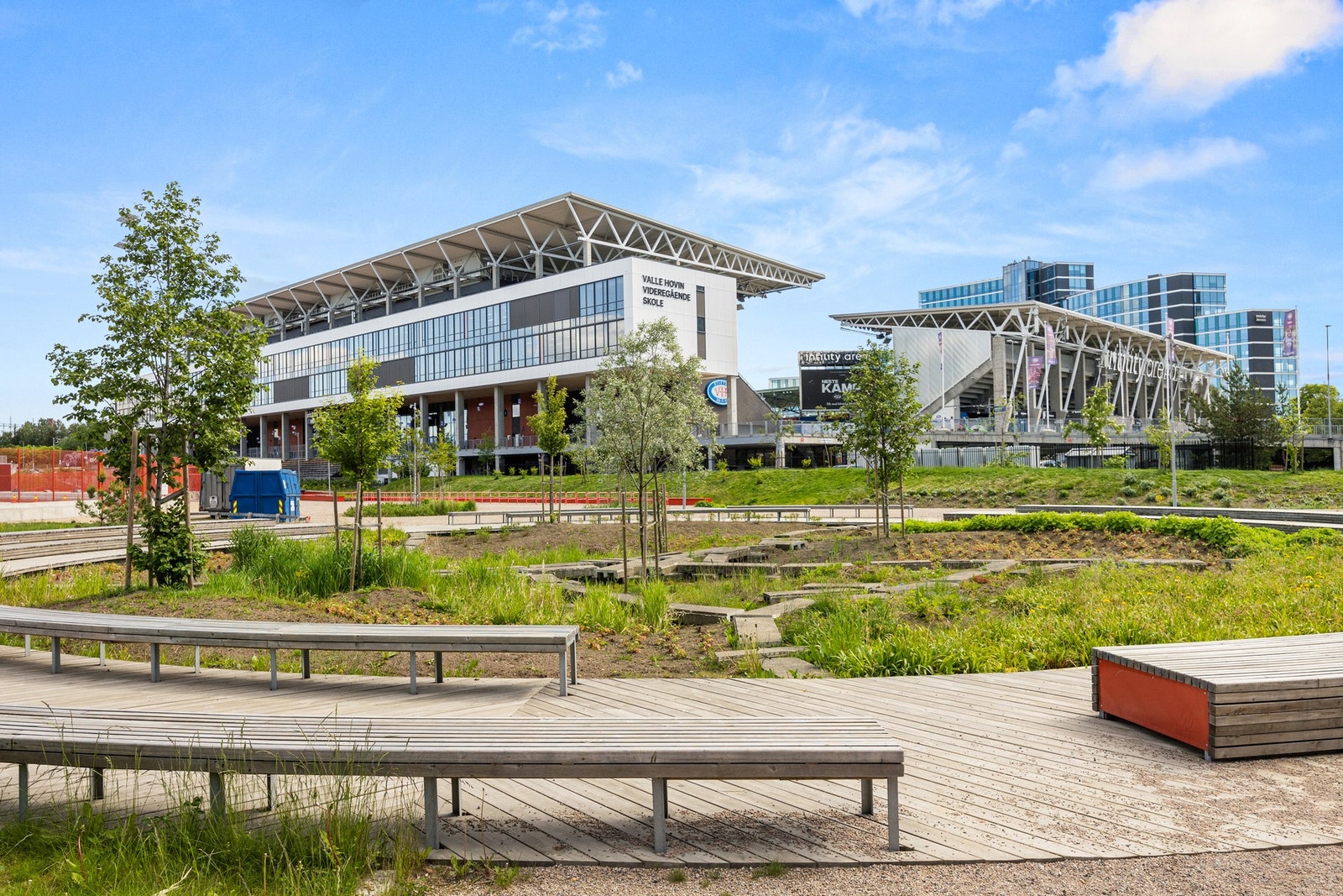 Intility Arena og Valle Hovin Vgs. Galleribilde