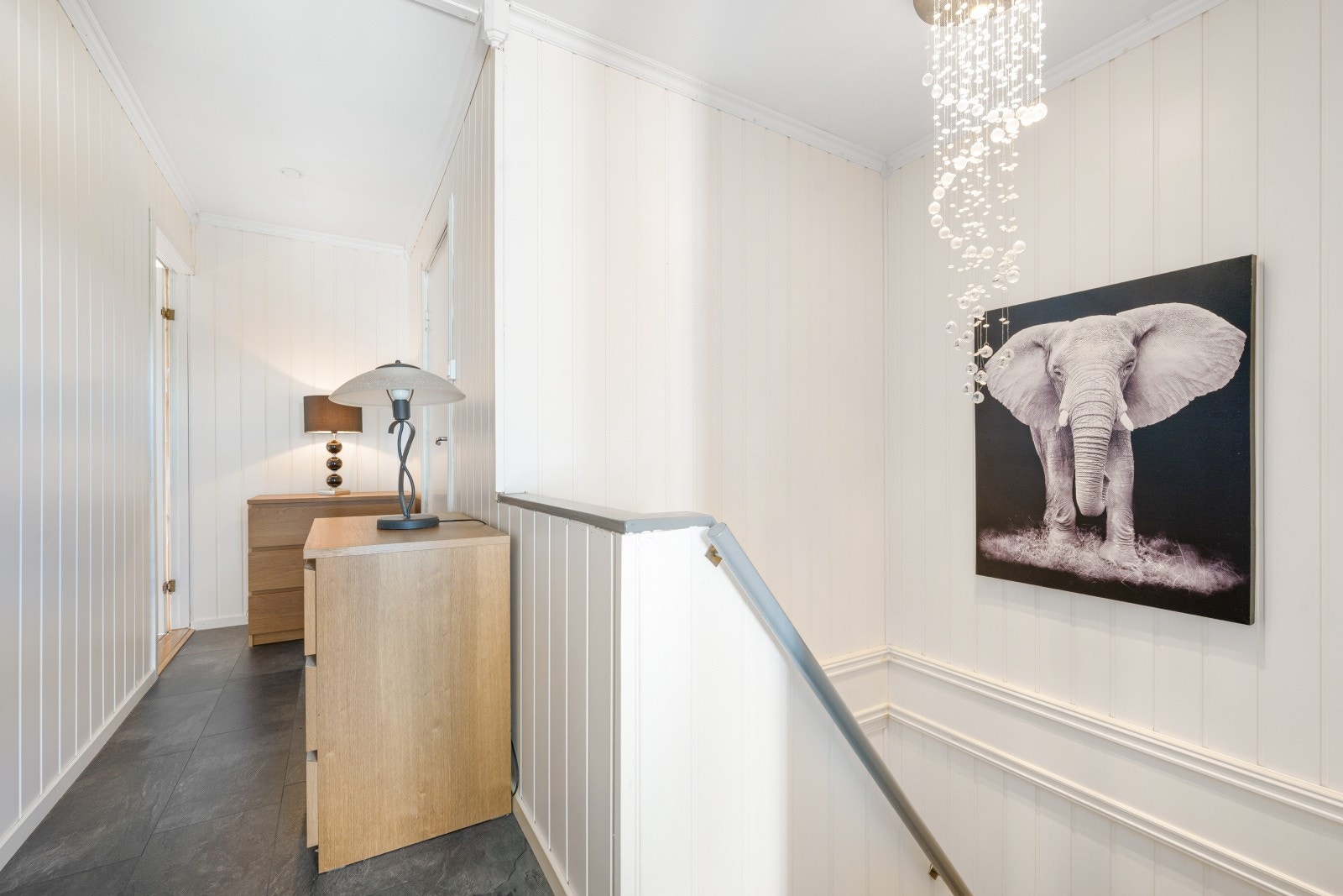 Velkommen opp til 2.etasje. Galleribilde