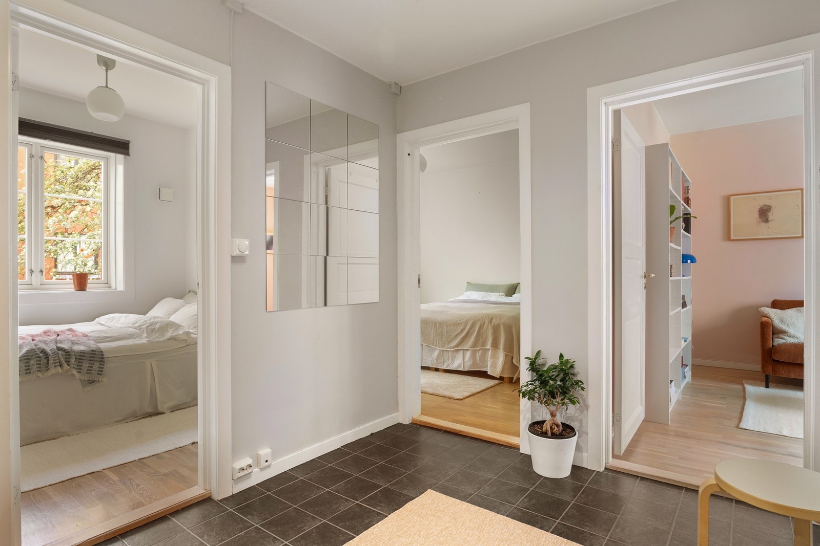 Leiligheten byr på to gode soverom. Galleribilde