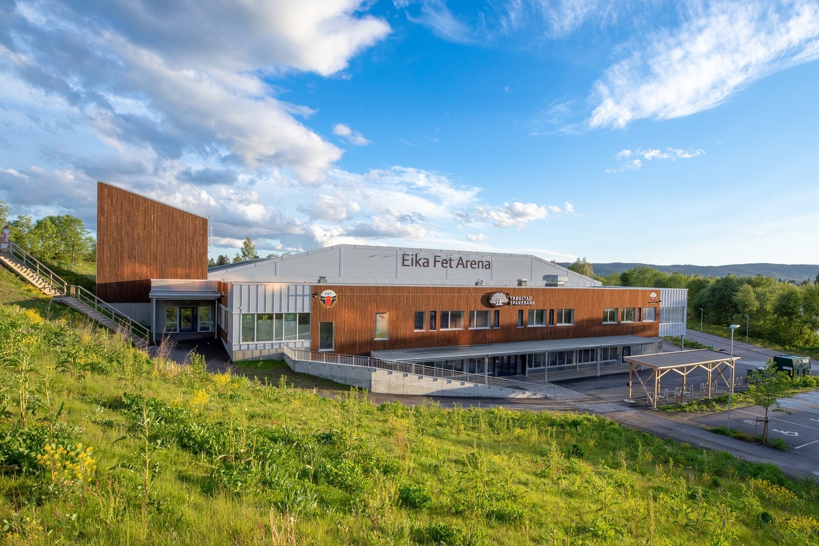 Eika Fet Arena og gode aktivitetstilbud for barn og unge. Galleribilde