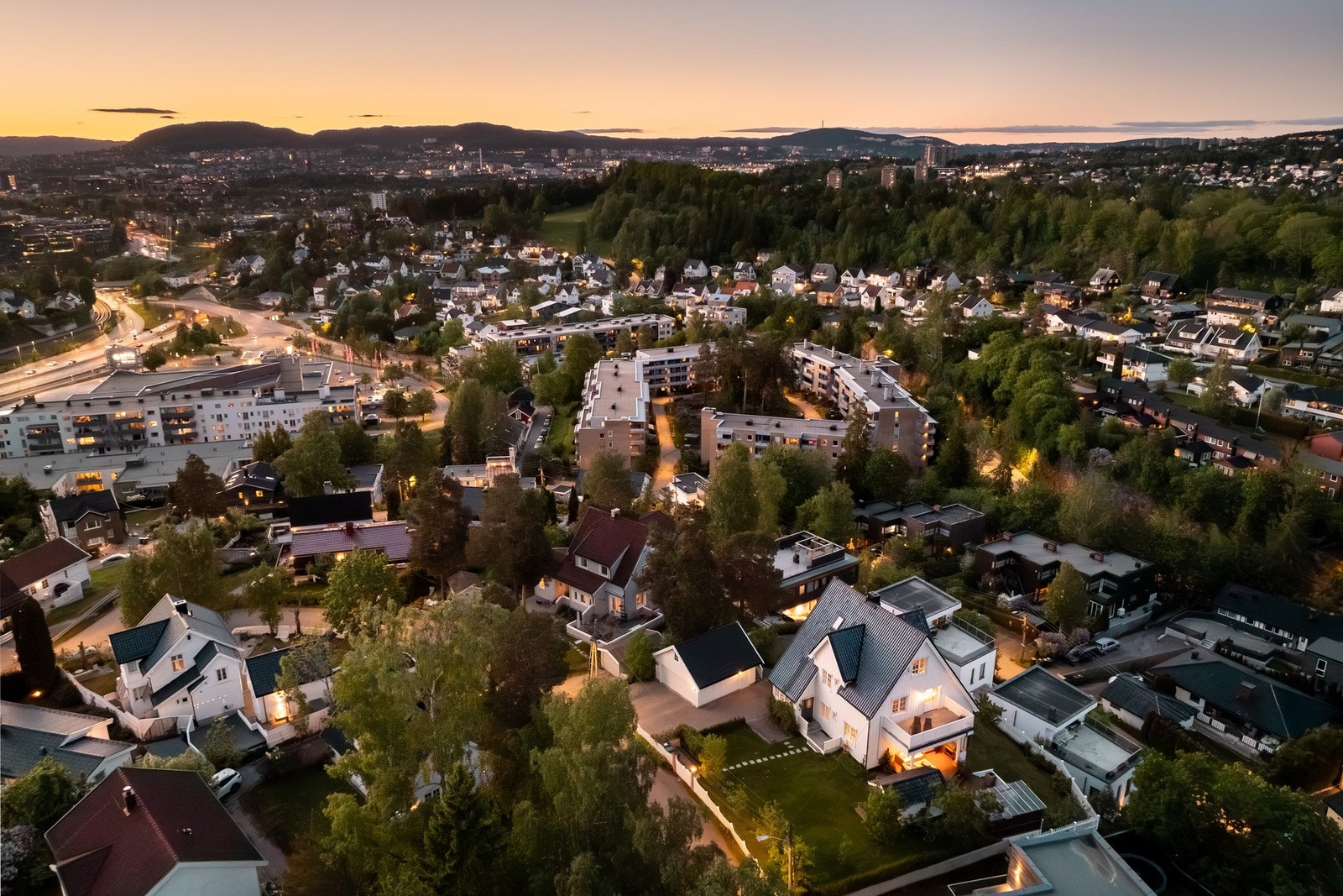 En veletablert, rolig og barnevennlig beliggenhet med kort vei til Oslo sentrum. Galleribilde
