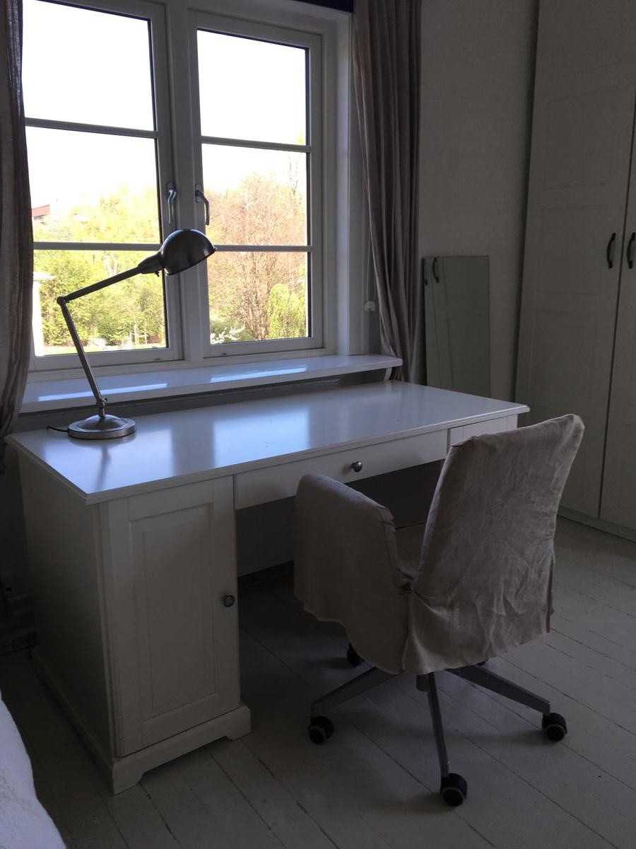 ROM ut Galleribilde