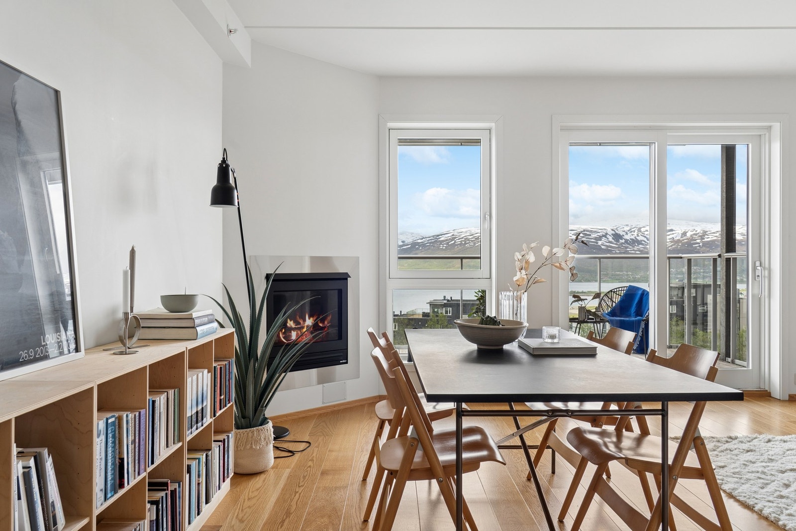 Gasspeis i stuen gir ekstra varme og en hyggelig atmosfære. Galleribilde