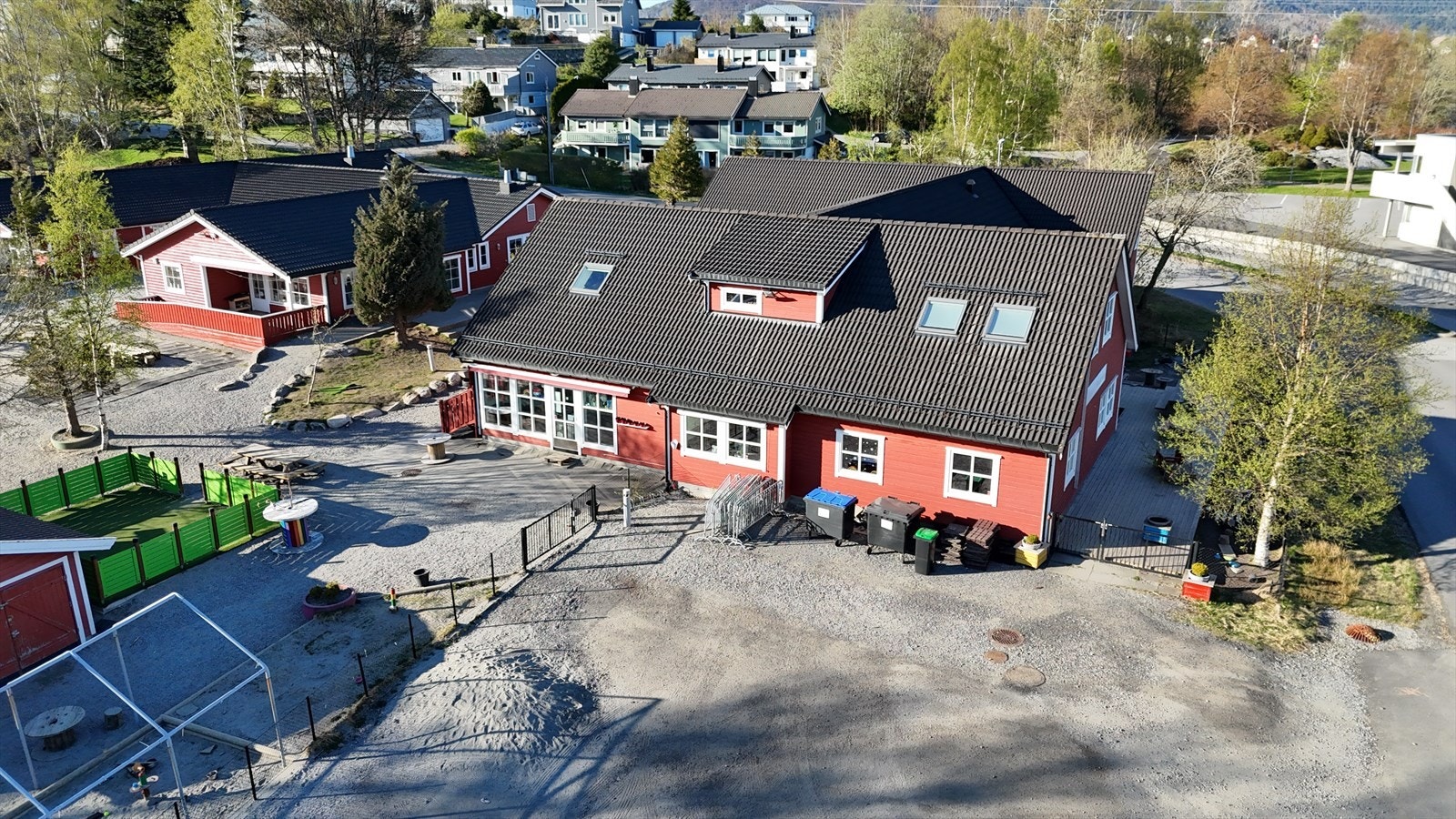 DJI_20260420185216_0047_D.JPG Galleribilde