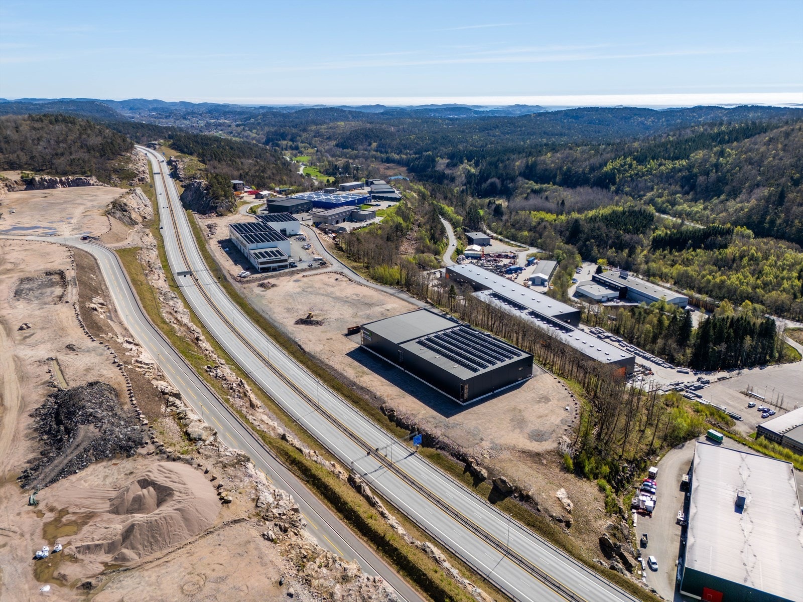 Tomten kan bebygges med ca 4000 kvm Galleribilde