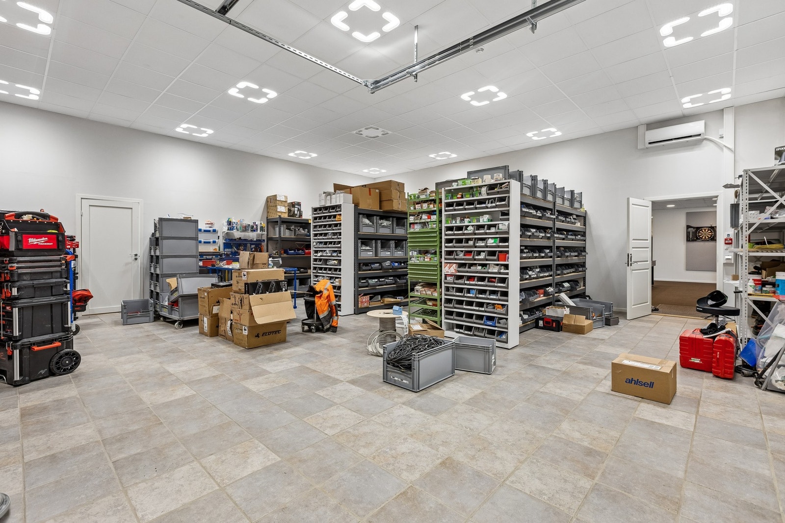 Lager Galleribilde