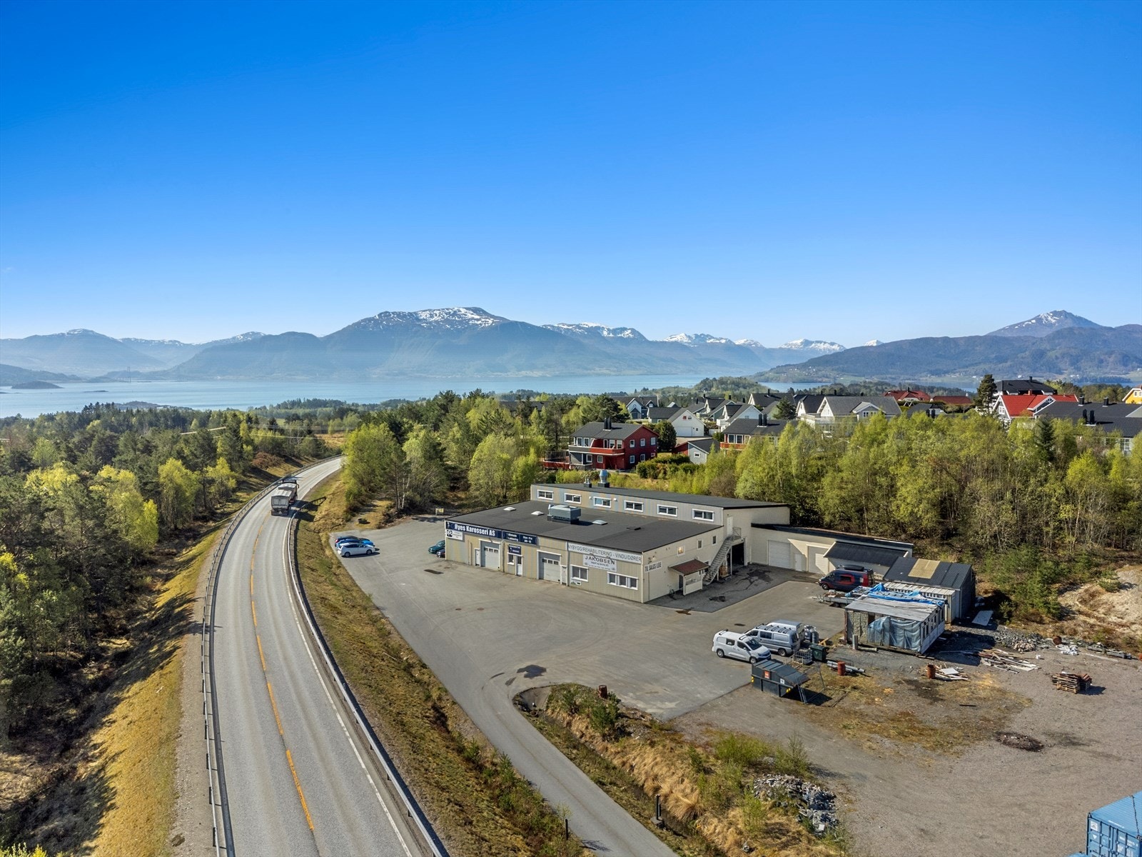 Dronefoto Galleribilde