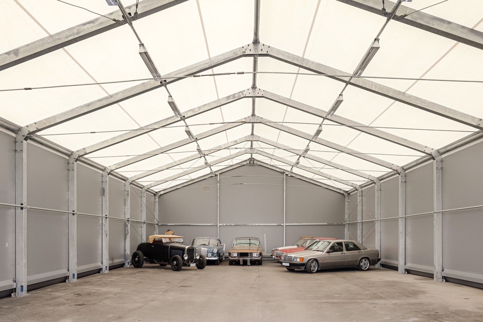 Asfaltert dekke - Belysning - Lengde//bredde ca. 24,15m*12m Galleribilde