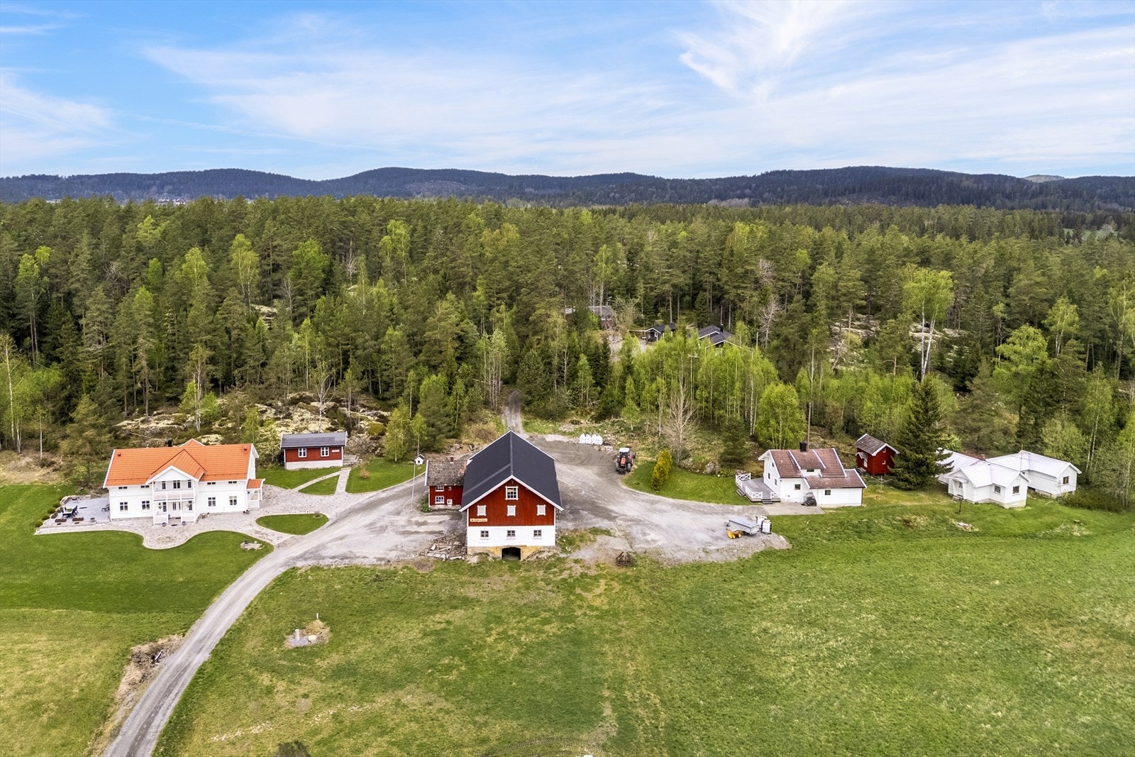 Eiendommen er solrik og usjenert Galleribilde