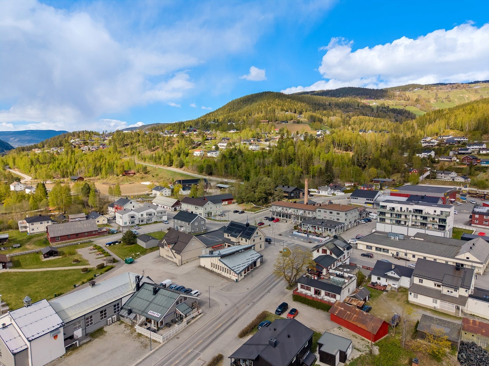 Fåvang sentrum Galleribilde