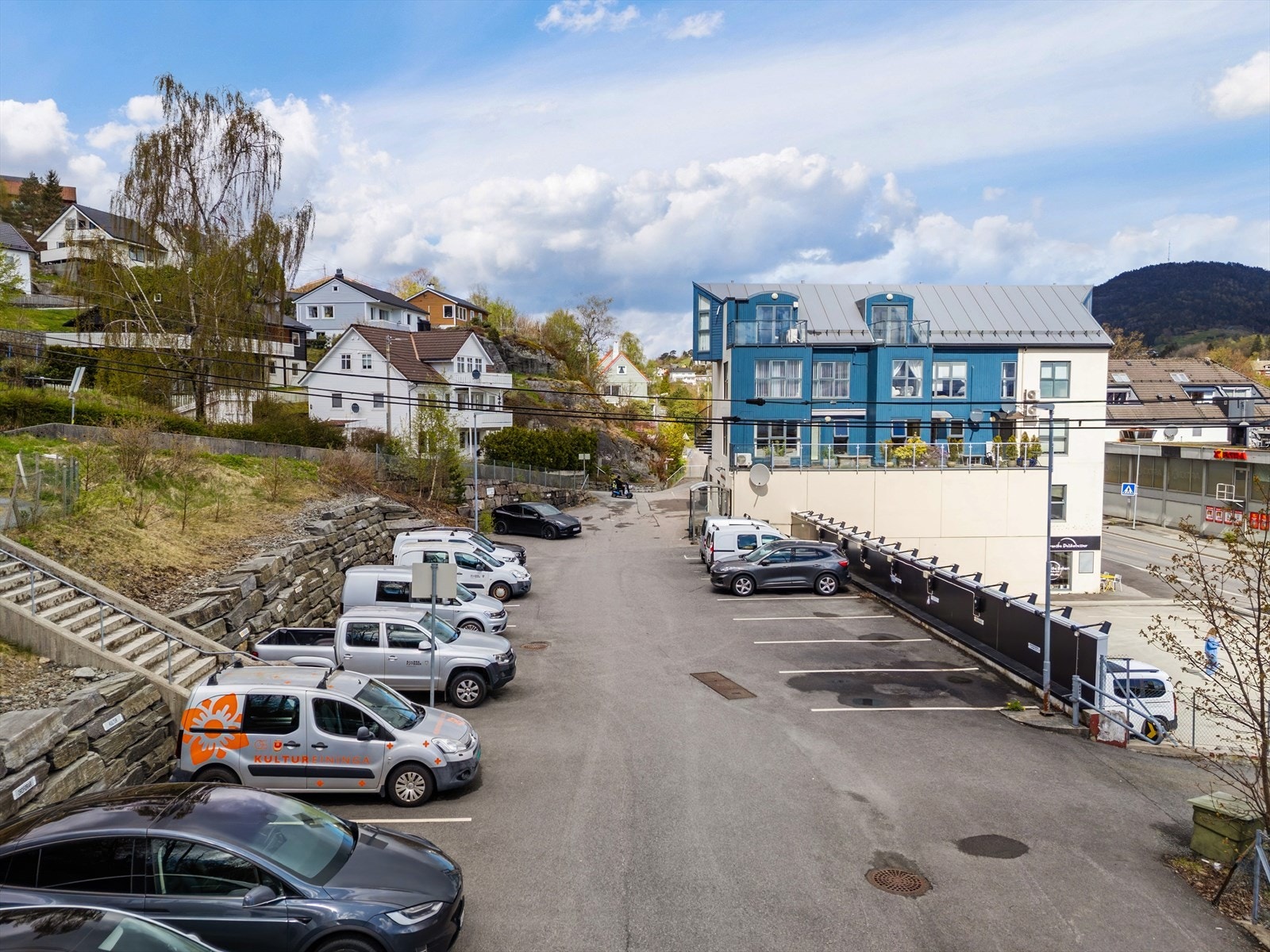 Stegen 2 - Det medfølger en 1 p-plass Galleribilde