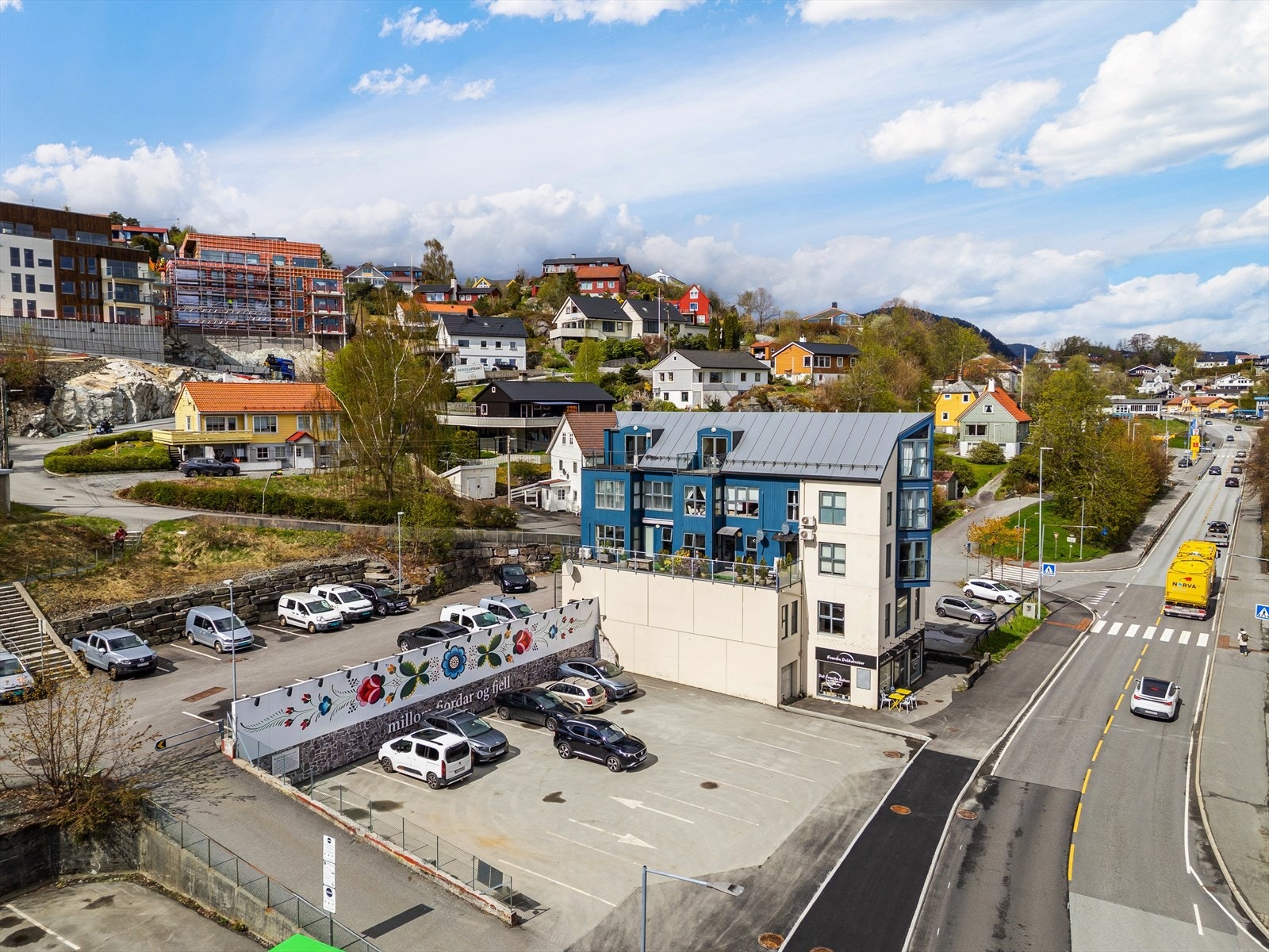 Stegen 2 - Fasade Galleribilde