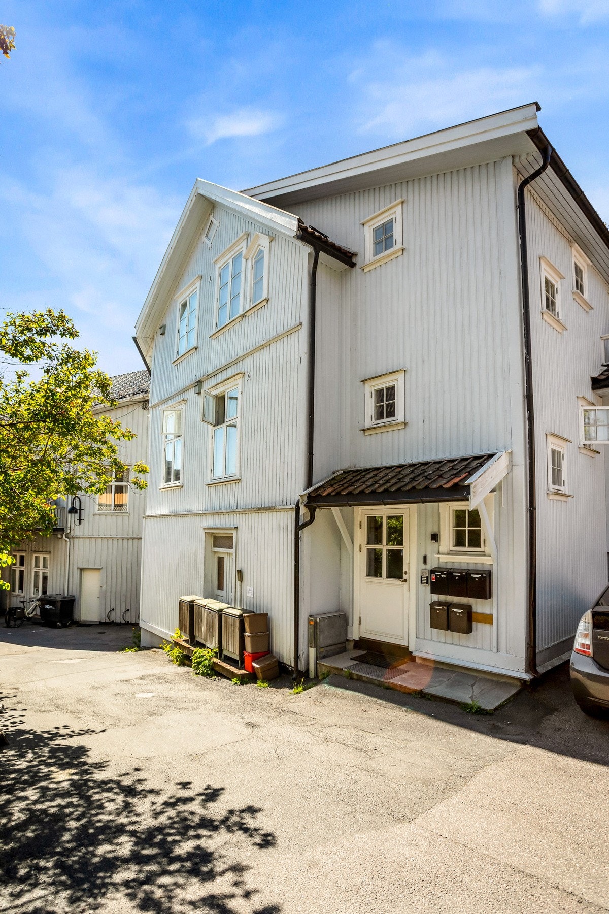 Fellesadkomst til bygget Galleribilde
