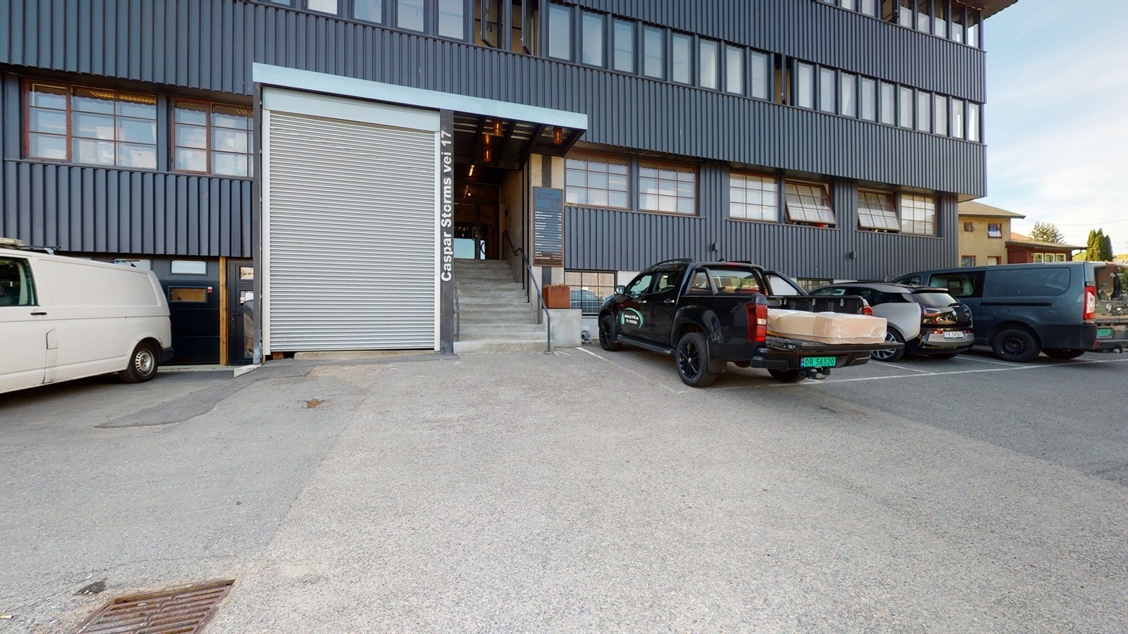 Caspar Storms vei 17 Inngangsparti/rampe Galleribilde