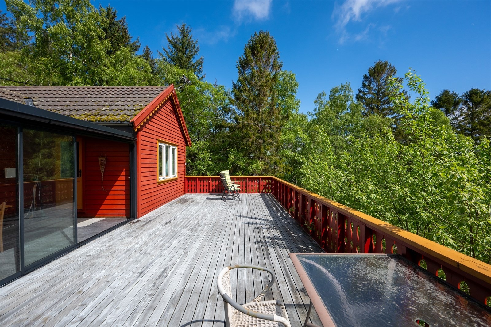 Totalt har eiendommen et terrasseareal på 65 kvadratmeter. Galleribilde