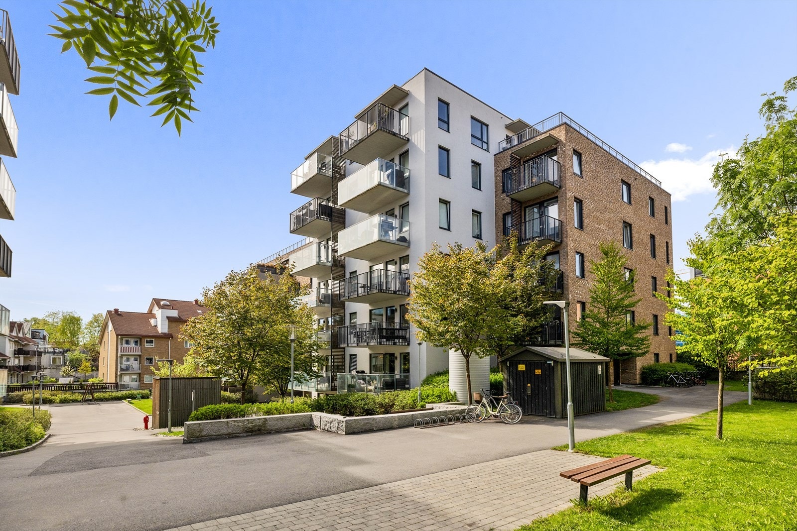 Sentralt og idyllisk beliggende midt mellom Grünerløkka, Rodeløkka og Carl Berner. Galleribilde