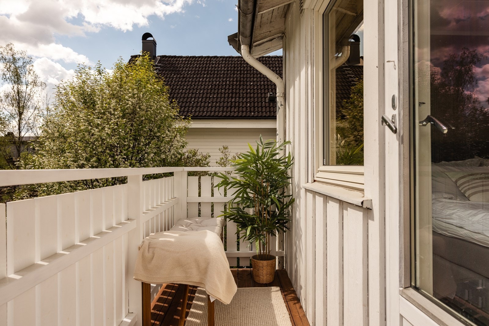 Uteplass på 4 kvm fra hovedsoverom Galleribilde