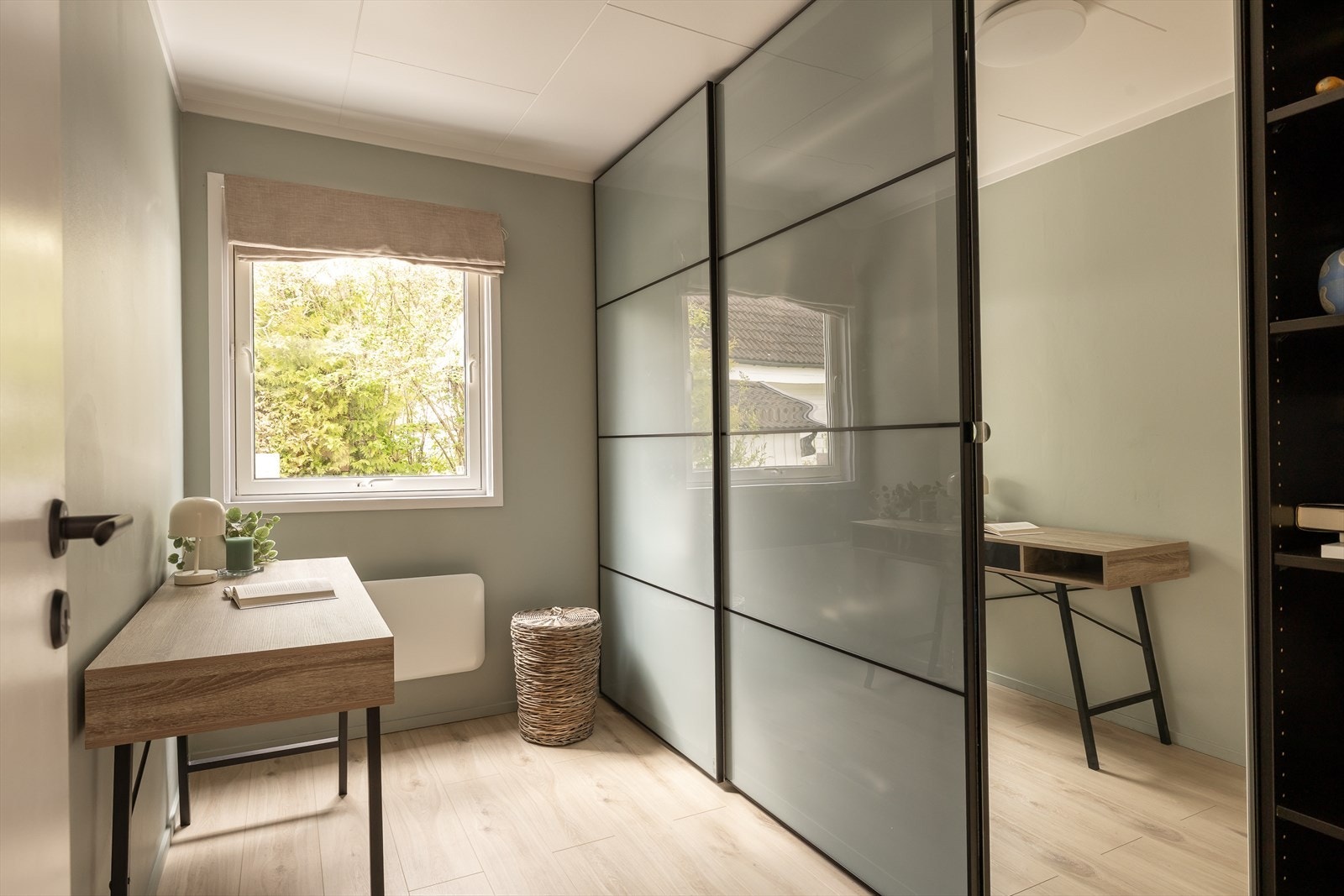 Perfekte rom for barn, gjester eller hjemmekontor Galleribilde