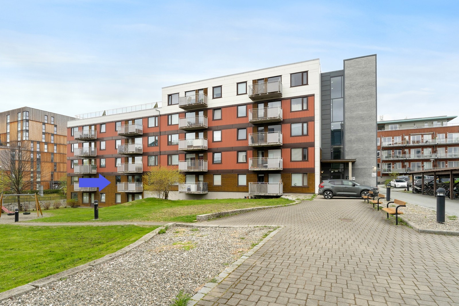 Dette er en sjelden mulighet til å sikre seg en gjennomført bolig med svært gode kvaliteter og et attraktivt inntektspotensial - en bolig som bør oppleves på visning. Galleribilde