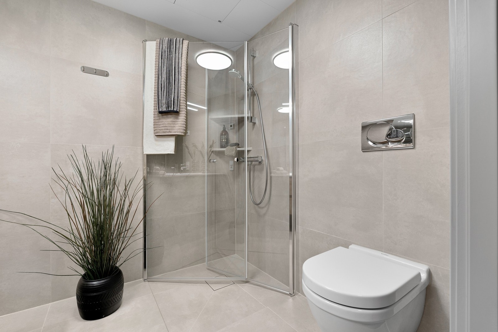 Badet framstår som svært godt utført. TG1. Galleribilde