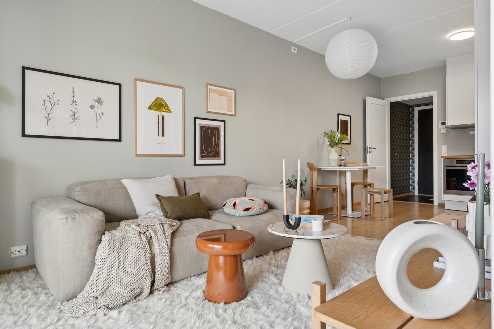 Leiligheten har balansert ventilasjon som sikrer et sunt og godt inneklima. Galleribilde