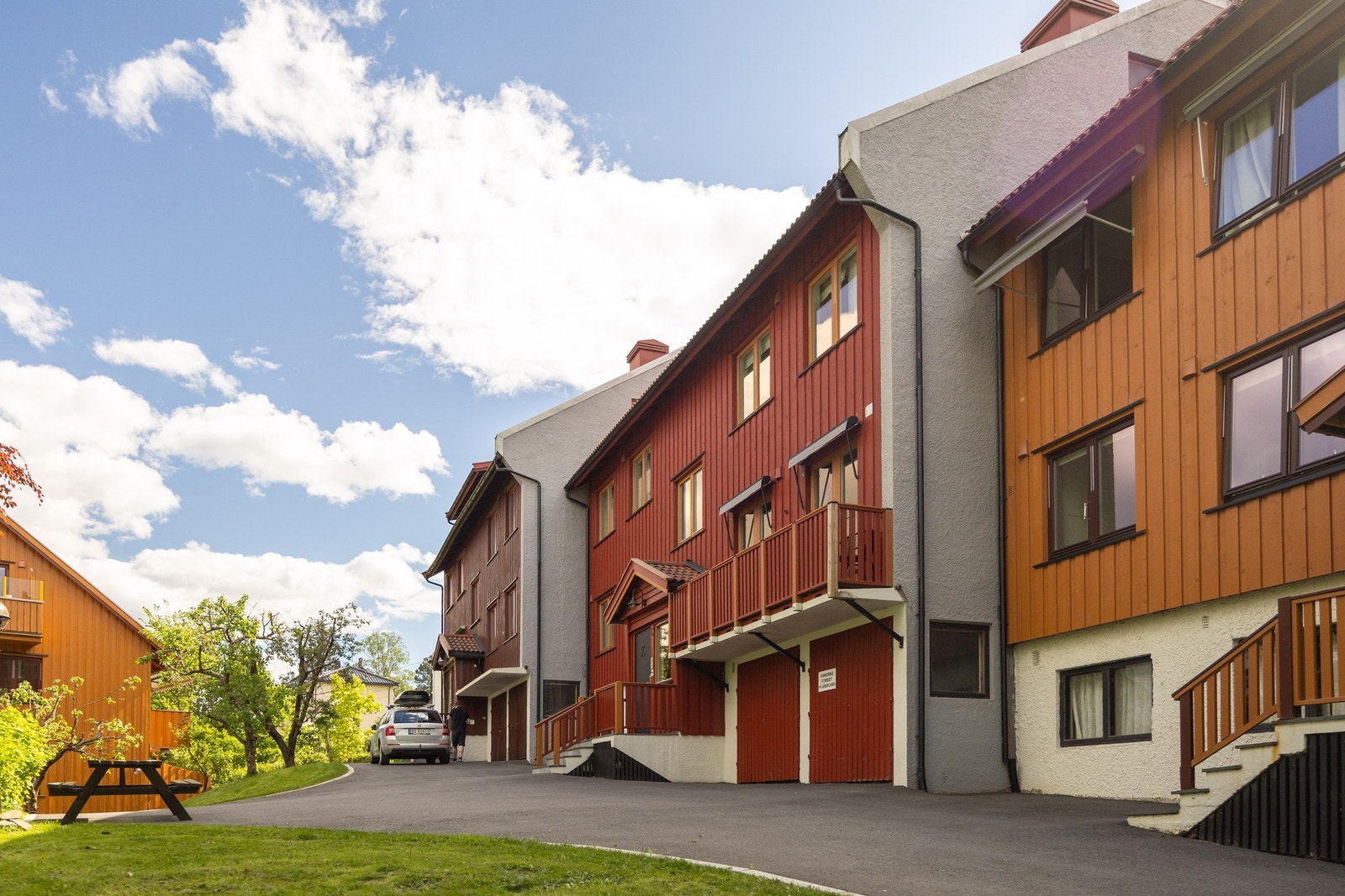 Veletablert og godt bomiljø på Høyenhall. Galleribilde