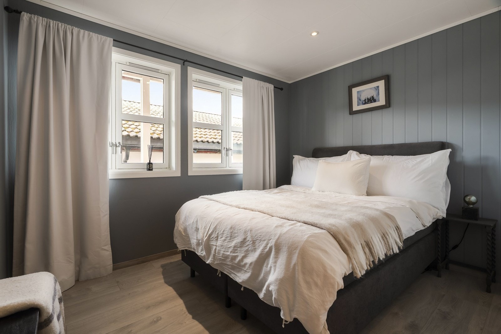 Soverommene er tildelt arealer på henholdsvis ca. 11,5 og 12,5 m². Galleribilde