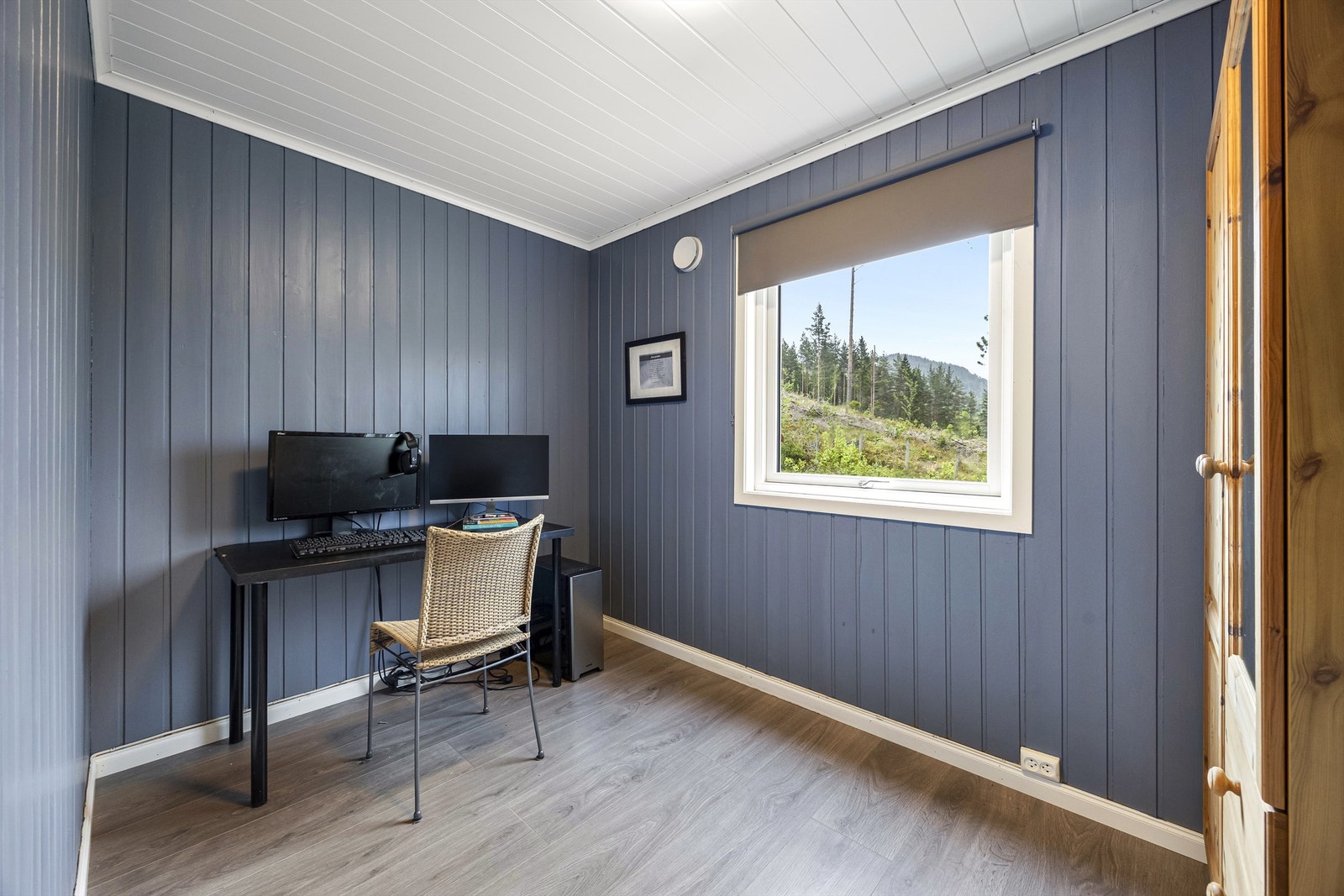 Dette rommet egner seg godt som kontor eller gjesterom. Galleribilde