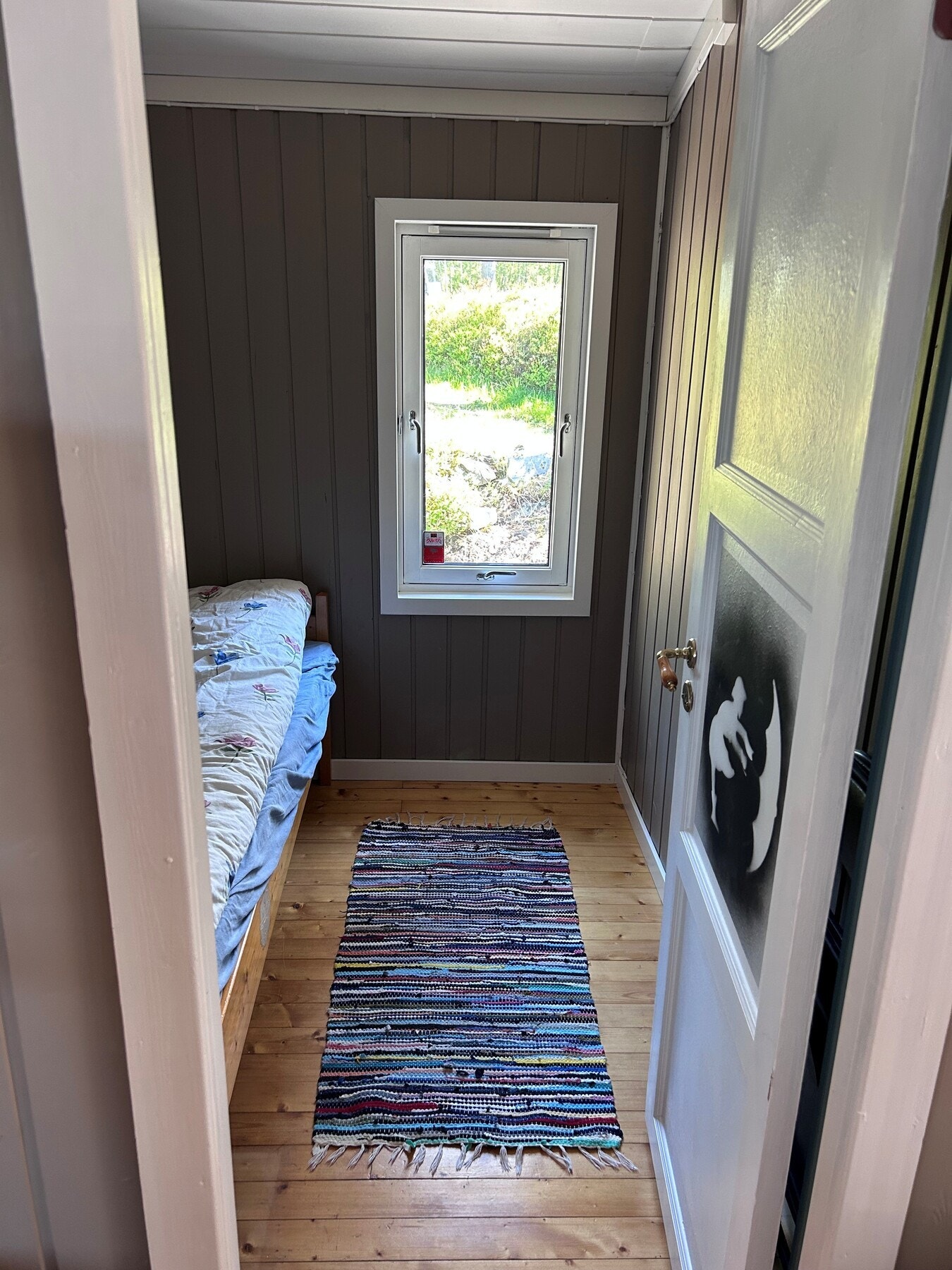 Hovedhytte med to gode soverom. Galleribilde